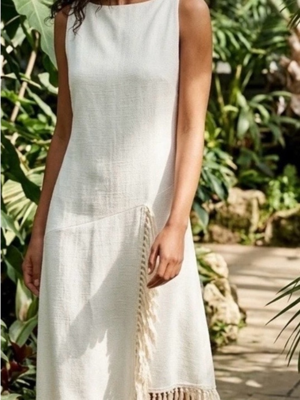 Zara midi white dress %100 linen.